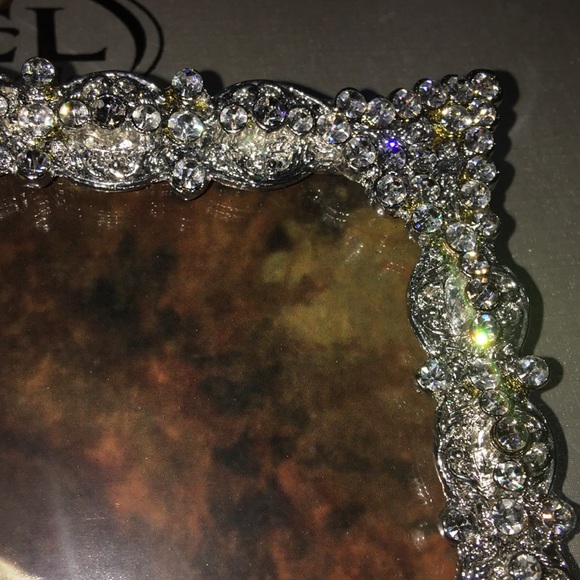 CIEL Collectables Frame - Picture 5 of 10